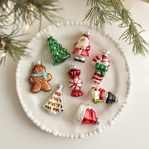 Adornos Navideños Colgantes Tradicionales Vintage de Santa Claus, Adornos de Vidrio Coloridos con Santa Claus, Copos de Nieve, Ecológicos y Personalizables - Product Image 2