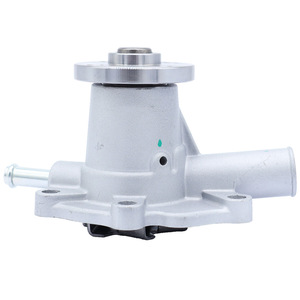 Bomba de Agua para Kubota D782 D902 D950 1G820-73035 15852-73030, Piezas de Maquinaria Agrícola - Product Image 1