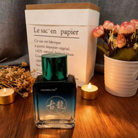 Vente en gros en usine de Cologne pour hommes populaires avec une ambiance sophistiquée et terreuse. Parfum de thé de dragon de jade. Parfum longue durée.