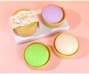 Jouets à presser personnalisés à remontée lente pour enfants, jouets sensoriels anti-stress en silicone en forme de dumpling, vente en gros - Product Image 3