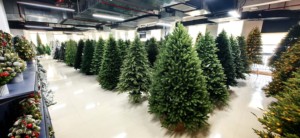 Árbol <span class=keywords><strong>de</strong></span> <span class=keywords><strong>Navidad</strong></span> <span class=keywords><strong>de</strong></span> Cedro Realista Ecológico <span class=keywords><strong>de</strong></span> Alta Calidad <span class=keywords><strong>con</strong></span> Base, Venta al por Mayor Directa <span class=keywords><strong>de</strong></span> Fábrica 2026 - Product Image 6