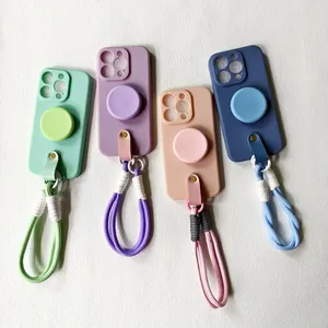 Funda de silicona con correa de muñeca y soporte para teléfono para <span class=keywords><strong>iPhone</strong></span> 15 14 13 12 11 Pro XS Max Mini XR X 8 7 6 6S Plus <span class=keywords><strong>SE</strong></span> <span class=keywords><strong>2020</strong></span> - Product Image 1