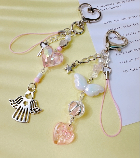 Cute Heart-shaped wings Love Angel Pendant Keychain Mobile Phone Bag Pendant
