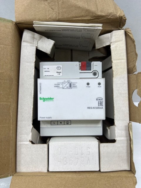 MTN684032 Reg-K / 320mA Power Supply