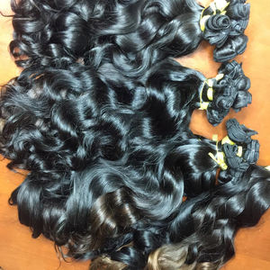 Capelli Brasiliani LDM da 10 a 50 Pollici, 100% Capelli Umani Vergini, Economici Fasci di Capelli Ondulati, Fasci di Capelli Umani Ricci Grezzi Birmani di Qualità Mink - Product Image 1