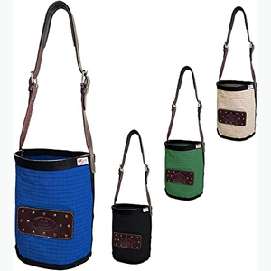 Muestra Gratuita de Bolsa para Alimento de Caballos, Bolsa de Alimentación Resistente con Correa Ajustable, Almohadilla de Cuello Cómoda, Almohadilla Nasal y Doble - Product Image 1
