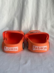 Ciabatte in PVC Arancioni MD-828 23-24 160MM con Suola in EVA Antiscivolo per Tutte le Stagioni, Uso Domestico - Product Image 4