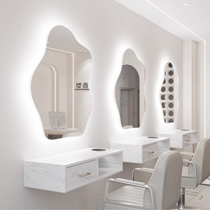 Sillón de Barbería de Diseño Moderno con Luz LED y Espejo, Muebles de Salón de Belleza y Peluquería Hechos de Metal - Product Image 1