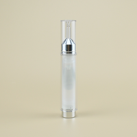 Seringue à double paroi Style 10ml 15ml Bouteille de sérum pour les yeux Bouteille de soin de la peau en plastique avec pompe sans air pour les soins de la peau