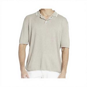 Chemises pour hommes grande taille anti-rides à manches courtes de haute qualité - Viscose/Polyester léger, vente en gros - Product Image 1