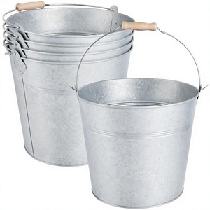 Ensemble de seaux en métal galvanisé, style rustique, résistant à la rouille, avec poignée en bois, pour le rangement ou la décoration - Product Image 4