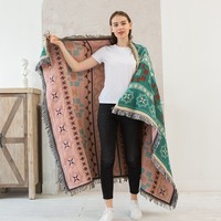 Idée cadeau de Noël chaleureuse : Couverture épaisse et douillette, cadeau de déménagement ou d'anniversaire, couverture tricotée à la main, couverture décorative douce pour chaise