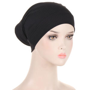 Vente en gros dames couleur unie filetage sous-capuchon turban de haute qualité casquettes correspondant à la dernière série plaine sous-capuchon - Product Image 6