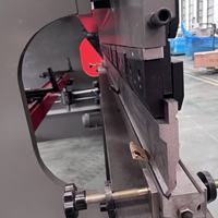 Equipo de Plegado de Chapa Metálica de Alta Precisión y Estabilidad, Sistema de Accionamiento Hidráulico Duradero, Controlador CNC, Prensa Plegadora Electrohidráulica