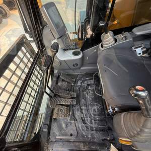 Excavatrice sur chenilles hydraulique Caterpillar Cat320c d'occasion, pelleuse d'occasion Cat320 Cat320d2 Cat320gc Cat320cl Cat320d en stock - Product Image 4