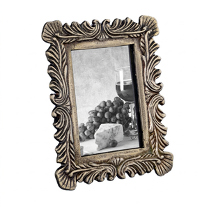Cadre photo carré en métal doré vintage fait main, style moderne de luxe, accessoires de décoration pour la maison - Product Image 1