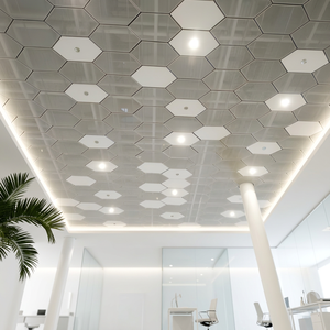 Plafond suspendu moderne blanc translucide irrégulier pour l'éclairage des centres commerciaux - Product Image 3