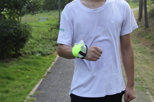 Botella Deportiva Aislada de Silicona de Grado Alimenticio a Prueba de Fugas, Botella de Agua Deportiva para Correr al Aire Libre, para Gimnasio y Escuela - Product Image 3