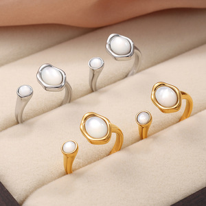 Juego de Anillos de Cóctel con Perlas Chapadas en Oro, Joyería Glamurosa para Mujer, Forma de Gota de Agua, para Fiestas y Uso Diario - Product Image 2