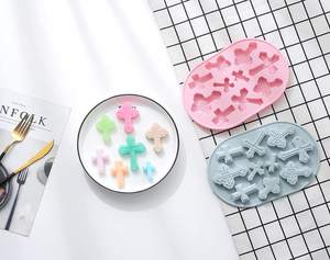 Moules en silicone en forme de <span class=keywords><strong>croix</strong></span> pour la décoration de gâteaux et de cupcakes, décoration de gâteau de baptême, moule à chocolat et à fondant, outils pour gâteaux en forme de <span class=keywords><strong>croix</strong></span> - Product Image 5