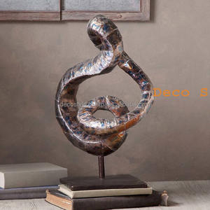 Escultura de aluminio retorcido - Product Image 1