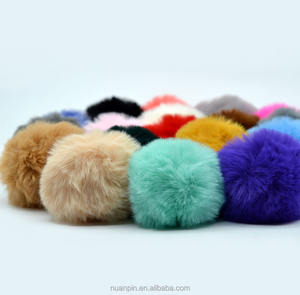 Bricolage fait main en fausse fourrure de <span class=keywords><strong>lapin</strong></span> pompons 3.1 pouces boule élastique boucle hiver noël chapeaux porte-clés décorations de mariage - Product Image 3