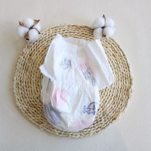 Muestra Gratis de Pañales Coreanos con Cinta Adhesiva Impresa, Prevención de Fugas 3D, Capa Trasera Tipo Tela, Cinta Mágica, Tallas NB/S/M/L, Pañales Importados para Bebé - Product Image 4