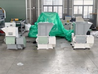 Broyeur de déchets de carton ondulé efficace, broyeur de carton à axe unique pour centre de recyclage du bois et du papier