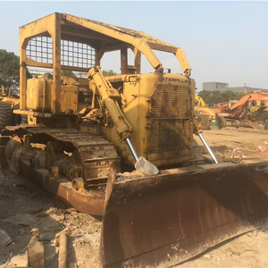 Bulldozer sur chenilles Caterpillar D7G d'occasion en bon état, modèle 2023, capacité de bulldozing de 8,6 m, puissance de 90 CV, 25000 kg - Product Image 1