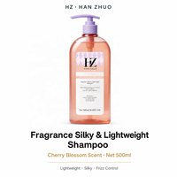 Shampooing en Gros Parfumé Fleur de Cerisier 500ml Soyeux Léger Anti-Frisottis Contrôle des Frisottis Volume Nourrissant Soin du Cuir Chevelu Marque Privée