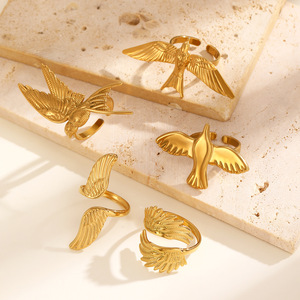 Anello Vintage a Forma di Uccello in Volo per Donne, Placcato in Oro 18K, Acciaio Inossidabile, Regolabile, con Ali, Gioiello Impermeabile - Product Image 4