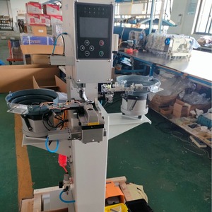 Máquina automática de coser electrónica de cama plana 220v50hz con cuatro botones en uno para la fabricación de prendas de vestir - Product Image 1
