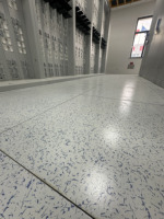 Directo de Fábrica: Piso Elevado Antiestático con Superficie de Cerámica, Alta Capacidad de Carga para Centros de Datos