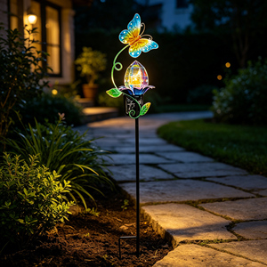 Lámpara de Jardín con Forma de Mariposa Metálica Hecha a Mano, Luz Iridiscente Prismática de PET, Adorno Luminoso para Exteriores, para Caminos, Venta al Por Mayor - Product Image 1