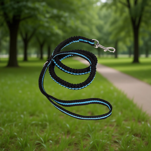 Laisse pour chien durable en nylon bleu réfléchissant, design simple pour chiens et propriétaires d'animaux - Product Image 2