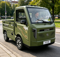 Mini-camion électrique à empattement court avec cabine fermée, accessoires standard complets, capacité de charge lourde, véhicule électrique