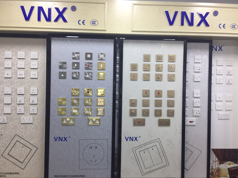 China Source Factory VNX Professionally OEM EU Standard French Type16A 250V Wall Socket European