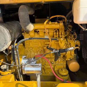 Mini-excavatrices d'occasion Caterpillar Cat305.5E2 de 5 tonnes d'origine japonaise, excavatrices sur chenilles d'occasion Cat 301 302 303 304 305 à vendre - Product Image 3