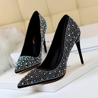 Chaussures pour femmes à talon fin, bout pointu, sexy, fines, avec strass colorés, chaussures hautes pour femmes