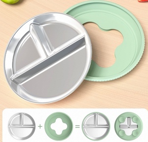 Assiettes pour tout-petits en acier inoxydable 304, <span class=keywords><strong>vaisselle</strong></span> en silicone, base à ventouse antidérapante, résistante à <span class=keywords><strong>la</strong></span> chaleur, plateau de sevrage divisé pour enfants - Product Image 5