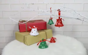 Großhandel hochwertige individuelle Metallglocke hängender Weihnachtsbaum Anhänger Ornament Jingle Bell