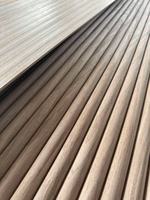 Panneau acoustique moderne en MDF incurvé 3D demi-flexible pour décoration d'hôtel panneau de flûte d'absorption acoustique pour décoration murale de salon