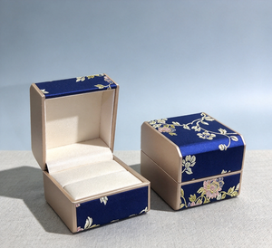 High-End <b>Box</b> Body Dark Blue Brocade Fabric Delicate Floral Jacquard Patterns Light <b>Brown</b> Borders Magnetic Closure Four-Color - Product Image 4