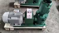 Machines de traitement des granulés d'aliments en acier allié avec une capacité de 40 à 100 kg/heure et des granulés de 2,5 à 10 mm