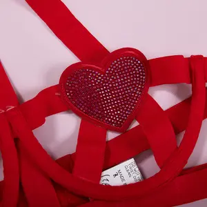 Conjunto de sujetador y bragas de lencería Sexy para niña, lencería de dos piezas, ropa interior con lentejuelas en forma de corazón, lencería para el Día de San Valentín 2023