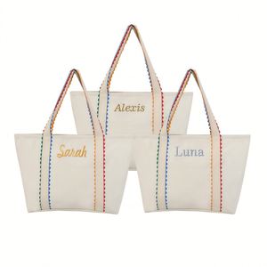 Sac fourre-tout en toile personnalisé avec nom, initiales brodées, forme carrée décontractée, couleur unie, cadeau pour demoiselle d'honneur, idéal pour l'été - Product Image 2