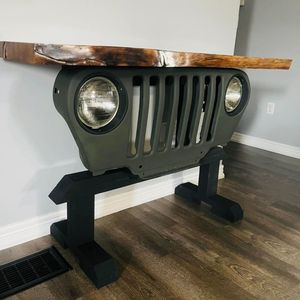 Table console vintage d'inspiration industrielle Jeep avec plateau en bois recyclé, meuble de style automobile pour la maison ou le bureau - Product Image 3