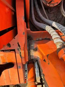 รถก่อสร้าง DOOSAN Dh225LC-7 มือสอง รถขุดดินดูซาน 22 ตัน รุ่น DH225 Dx225 Dx300 รถขุดตีนตะขาบมือสอง - Product Image 2