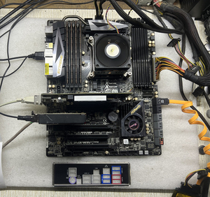 Para placa base ASRock X79 Extreme9 LGA2011 <span class=keywords><strong>DDR3</strong></span> PCI-E 3,0 ATX(80%-95% nuevo, 100% trabajo de prueba) - Product Image 4