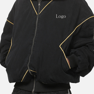 Giacca Bomber <span class=keywords><strong>Oversize</strong></span> da Uomo Nera Vintage Lavata con Logo, Dettagli Geometrici a Contrasto e Cappuccio, con Tasche Multiple e Zip - Product Image 2